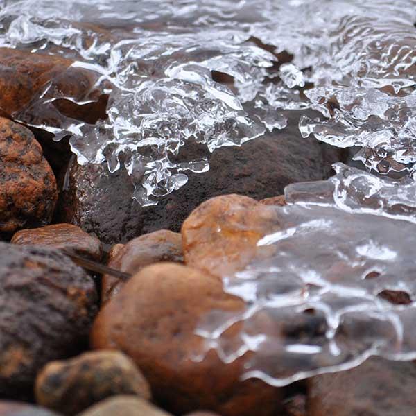 Presentations image of ice on rocks